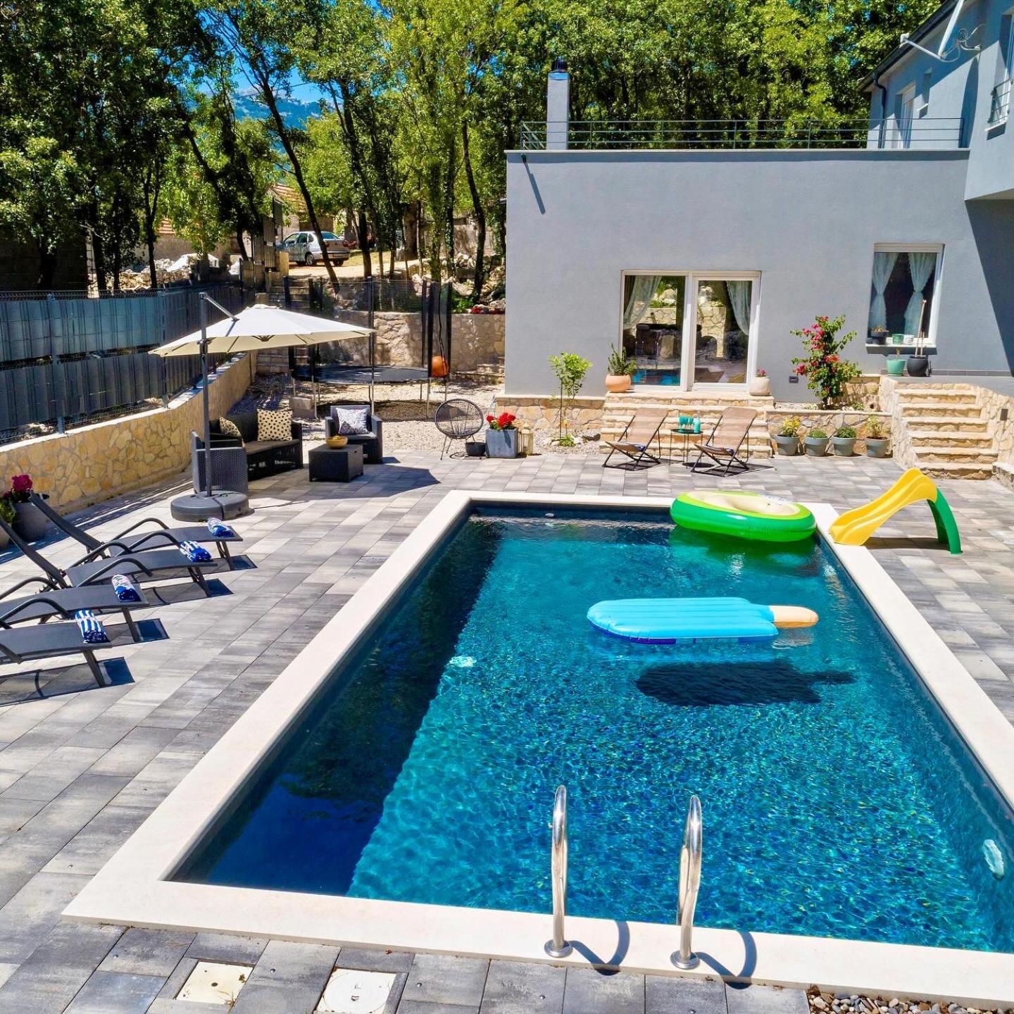 Luxury Villa Andrea Vrzika In Forest Near The Sea Zagvozd Zewnętrze zdjęcie